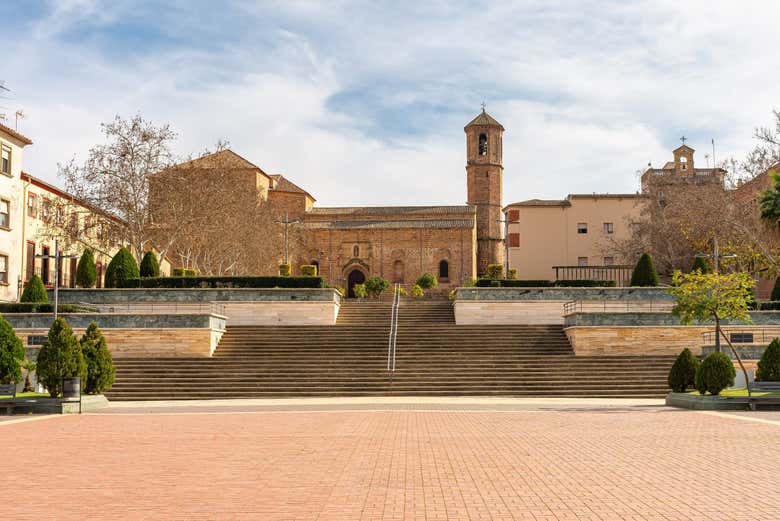 Escadaria da basílica de Santa María