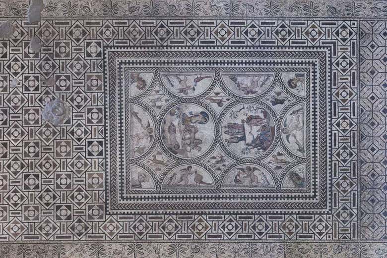 Mosaico dos Amores    