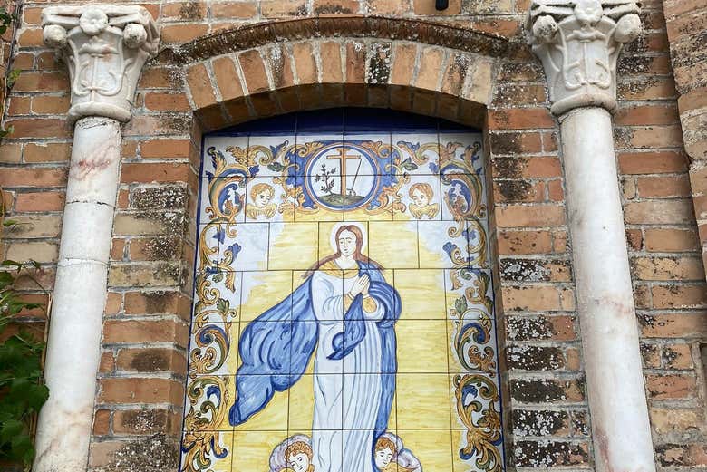 Nos fijaremos en varios detalles de la localidad