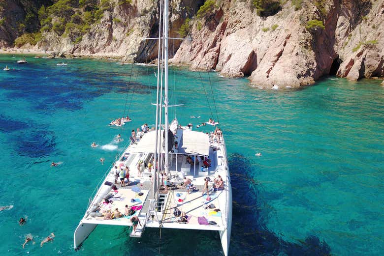 catamaran tours lloret de mar