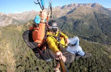 Vuelo en parapente por Huesca y el Pirineo aragonés