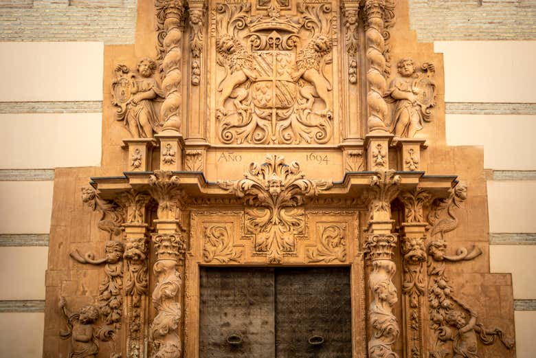 Fachada del Palacio de Guevara