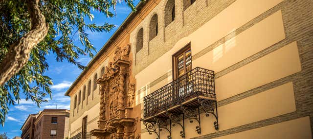 Visita guiada por el Palacio de Guevara