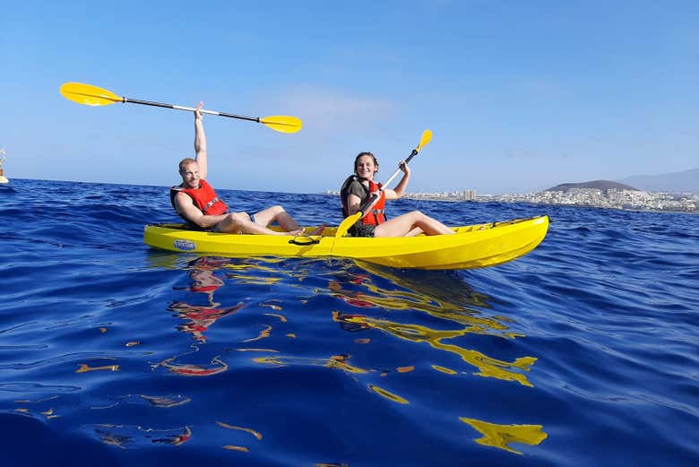 Remando a bordo de un kayak