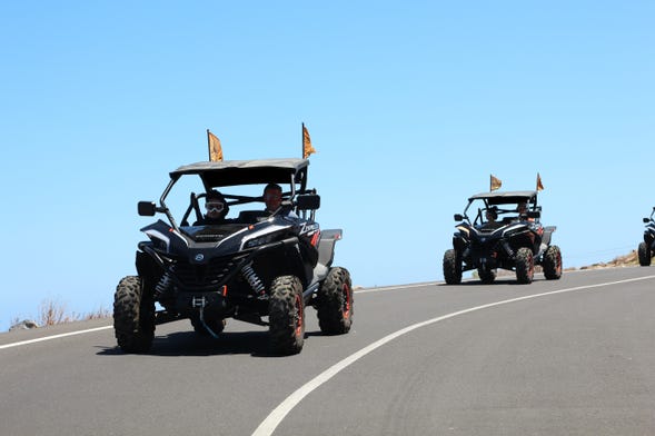 Tour de buggy pelo Teide