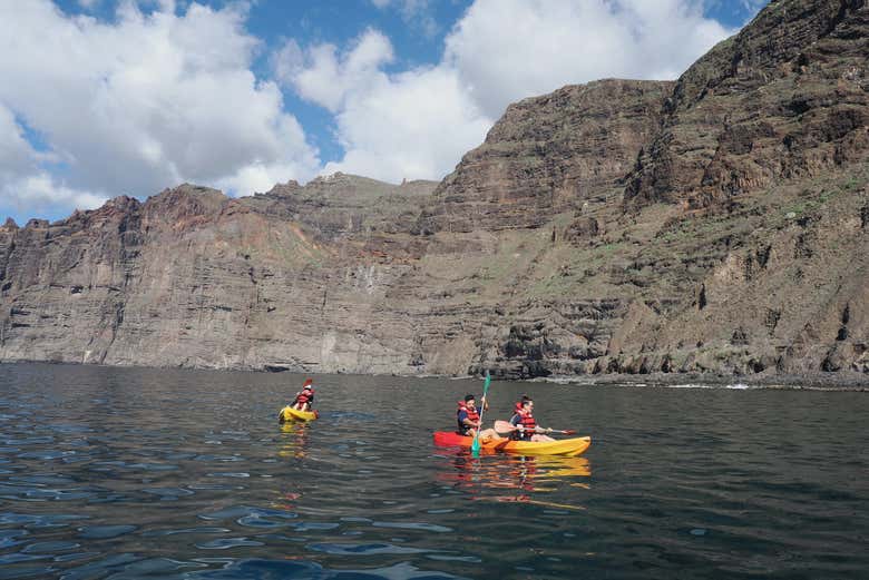 Kayak por los Acantilados de Los Gigantes