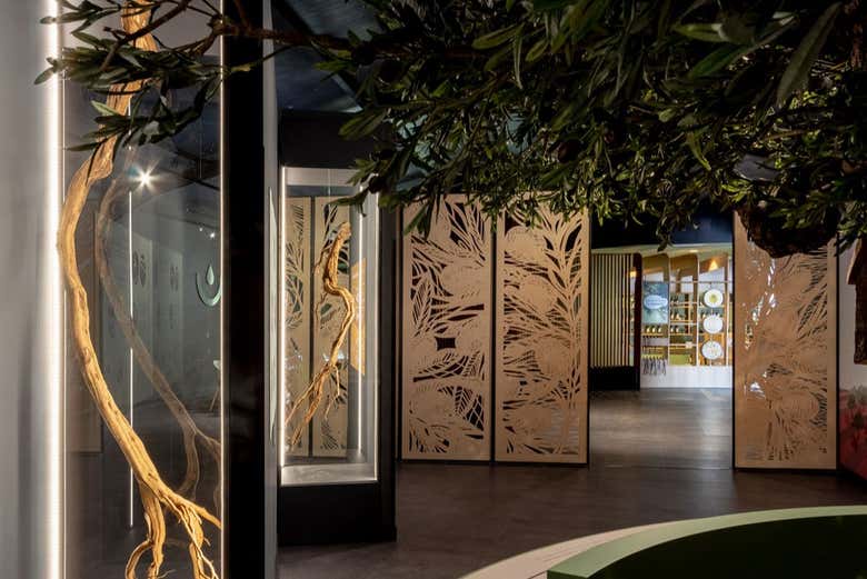 Visitando a exposição do centro