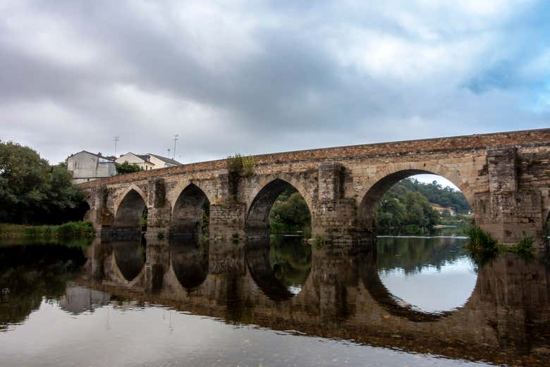 Discover the Roman bridge