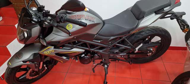 Alquiler de motos en Madrid