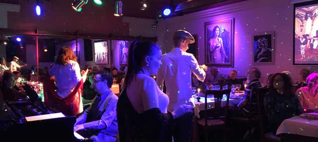 Cena con spettacolo di opera e zarzuela nel ristorante La Castafiore