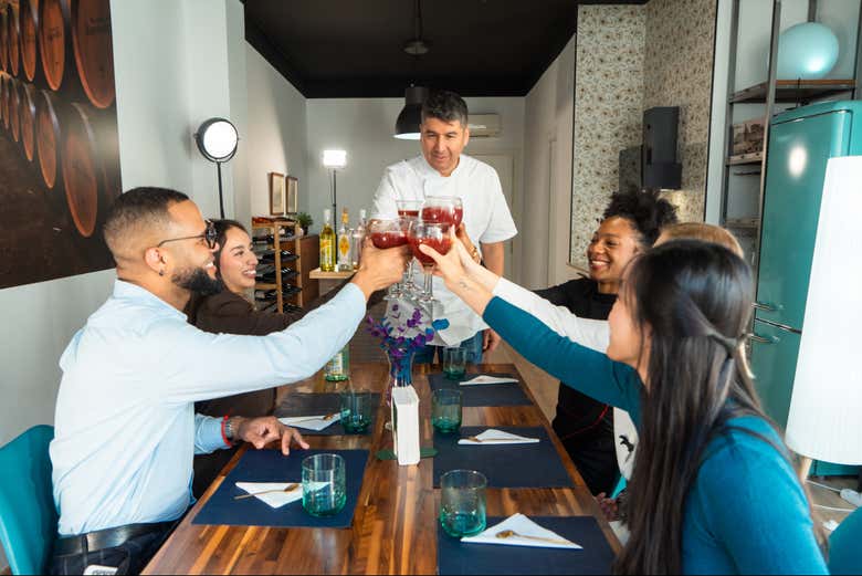 Um brinde durante o curso de sangria