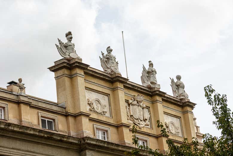 Detalle de la cornisa del Palacio de Liria