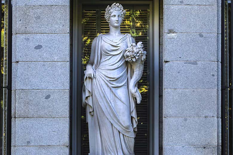 Statues outside the museum