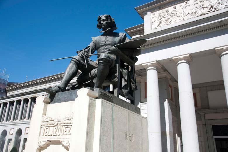 Look at the Velázquez statue outside the museum