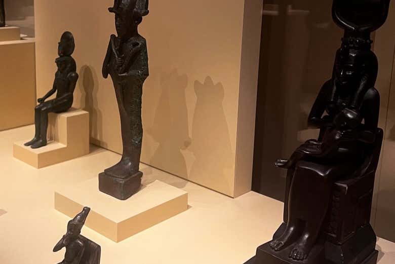 Statuettes égyptiennes