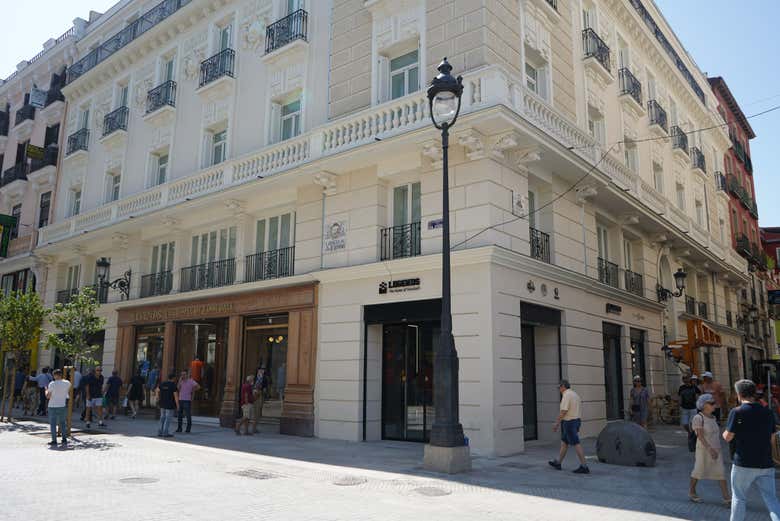 El museo LEGENDS se encuentra en un edificio de siete plantas