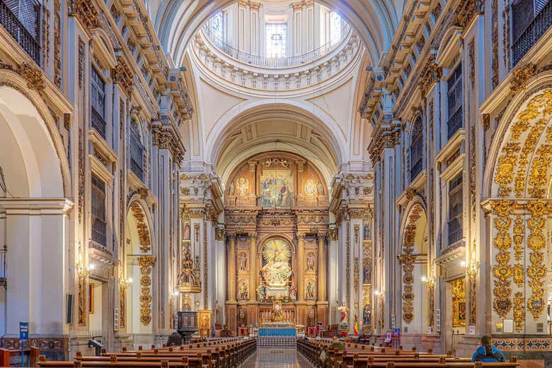 Interior de la Colegiata de San Isidro