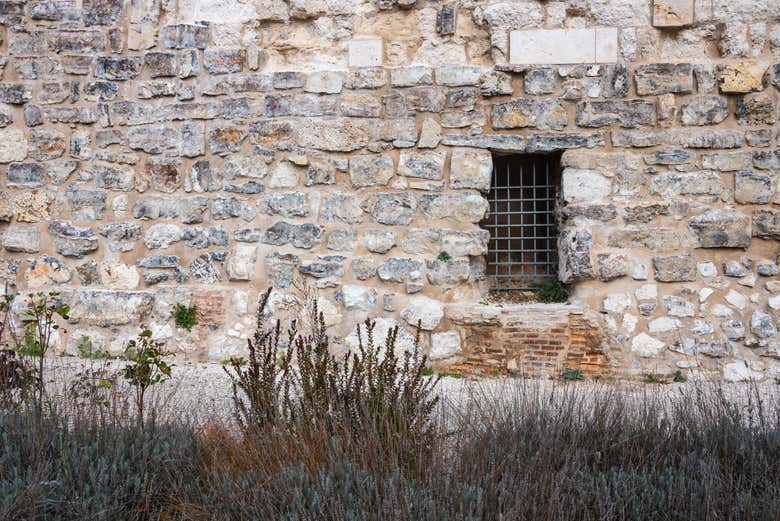 Un dettaglio delle mura arabe di Madrid