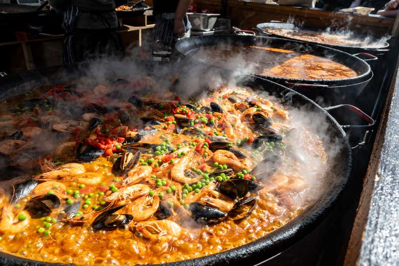 Você irá saborear uma deliciosa paella