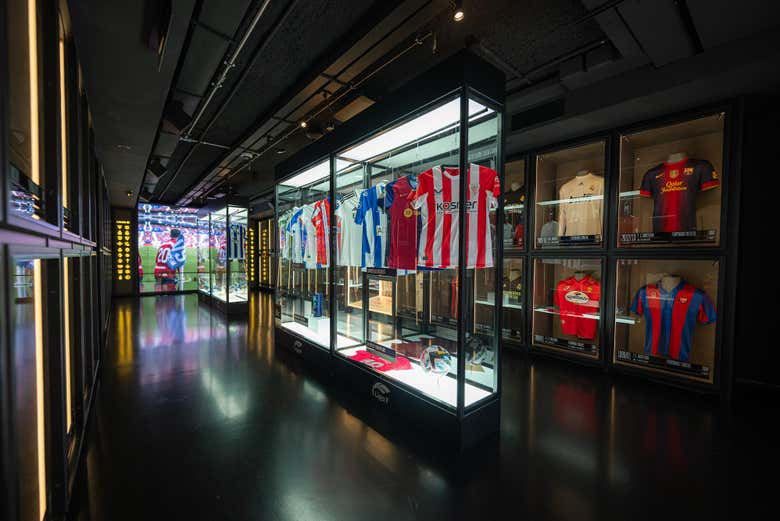 Os fãs não podem deixar de visitar o museu LEGENDS!