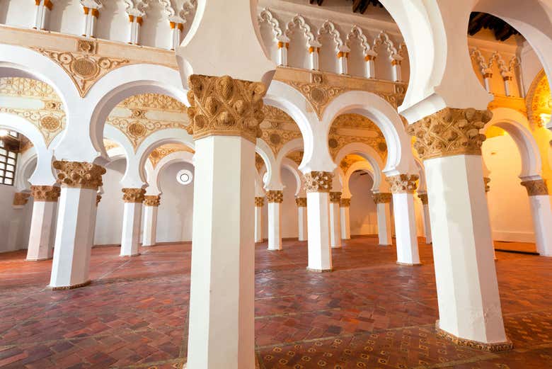 Interior de la Sinagoga de Santa María la Blanca