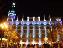 Place de Santa Ana illuminée