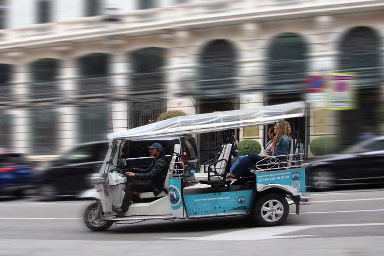 Profitez de la balade en tuk-tuk dans Madrid