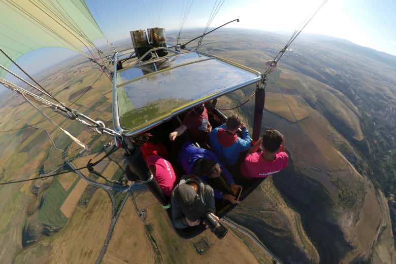 Montgolfière au-dessus de Ségovie