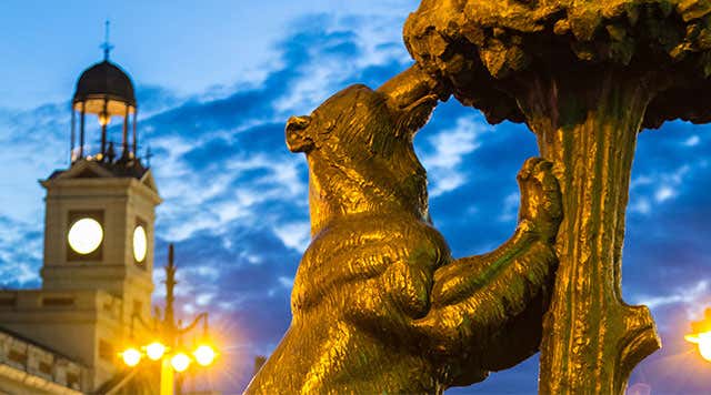 dar a entender telescopio exprimir Puerta del Sol - La plaza más famosa de Madrid