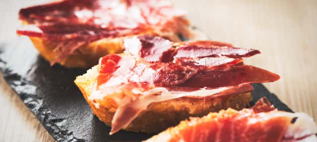 Tour de tapas y vinos por Madrid