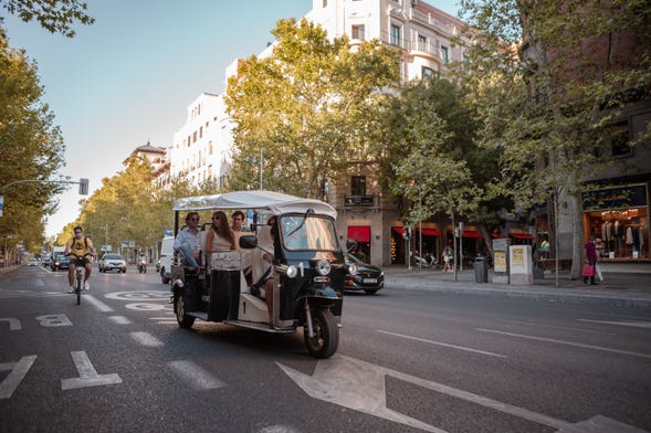 Balade en tuk-tuk dans Madrid