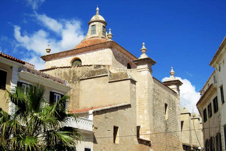 Descubrindo a história de Maó