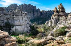 Excursión a los Dólmenes de Antequera y el Torcal
