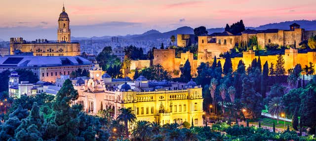 Evening Free Tour of Malaga