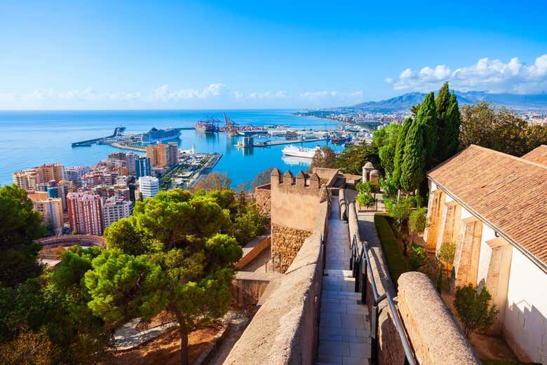 Il panorama visto dalle mura dell'Alcazaba