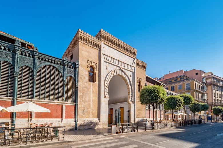 Arco musulmán del mercado de Atarazanas