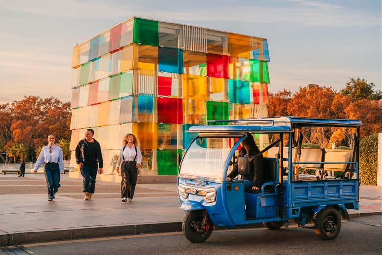 Parcourez Malaga à bord d'un tuk-tuk
