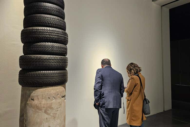 Open your mind to modern art