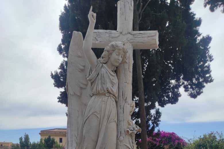 Escultura de un ángel