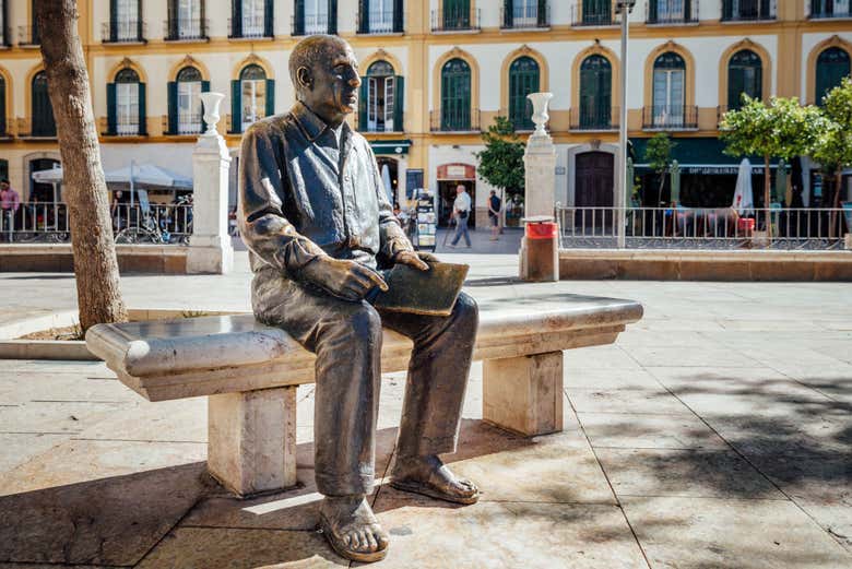 Estatua de Picasso, en la Plaza de la Merced