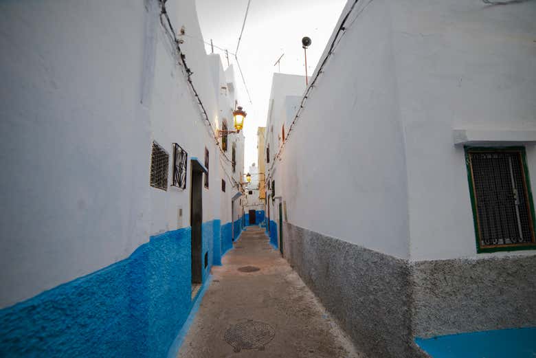 Strolling through the Medina of Tétouan