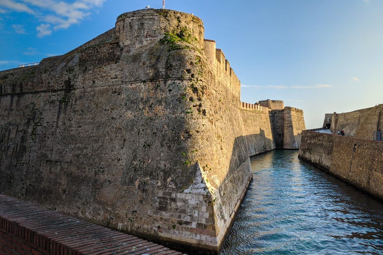 Descubriendo las Murallas Reales de Ceuta
