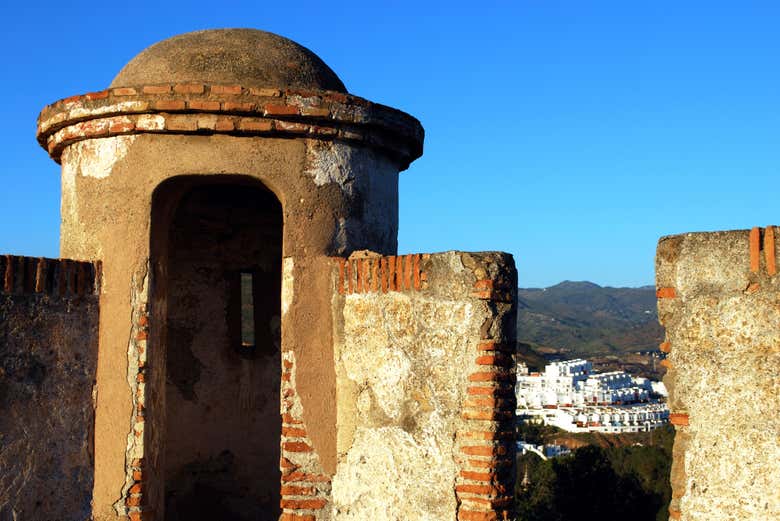 Un puesto de vigilancia en el castillo de Gibralfaro