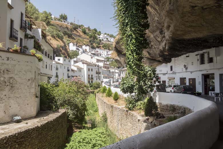Setenil de las Bodegas
