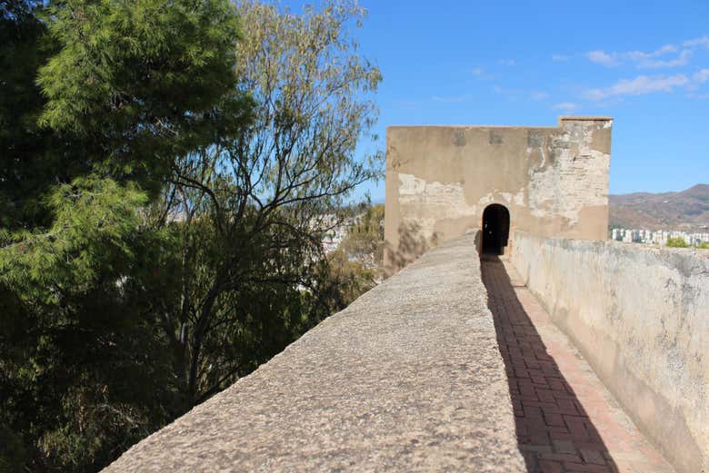 Una de las torres del castillo de Gibralfaro
