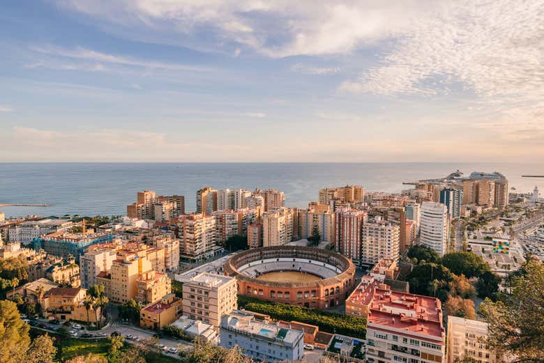 Malaga au coucher du soleil