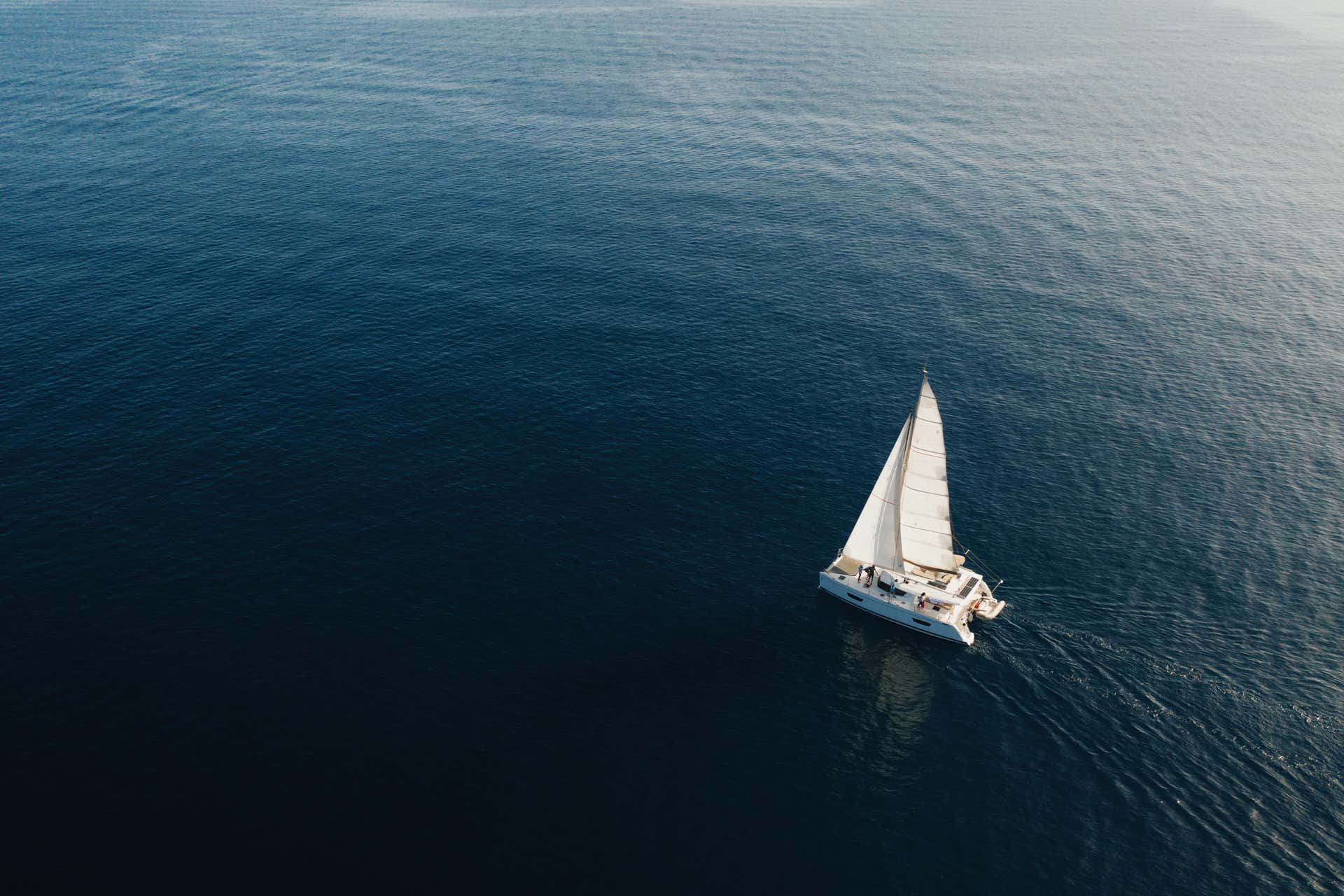 Passeio de catamarã pela baía de Málaga