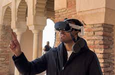 Visita a la Alcazaba con gafas de realidad virtual