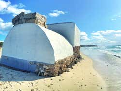 Bunker junto a la playa de Es Trenc