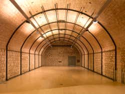 Sala espositiva interna del museo di Es Baluard